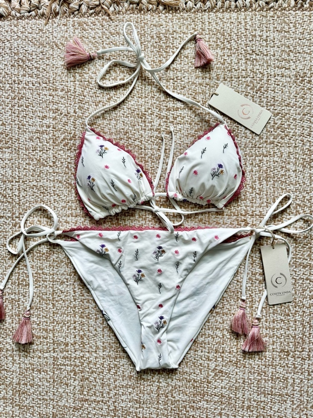 NWT! Costa Linda White Floral Reversible Bikini with Pink Lace Trim